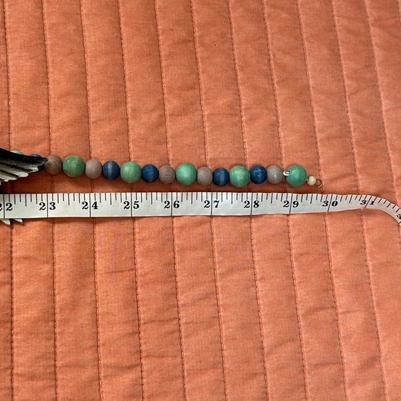 Vintage Unique Wooden Beaded Necklace With A Hand Carved & Painted Bird - Picture 8 of 14